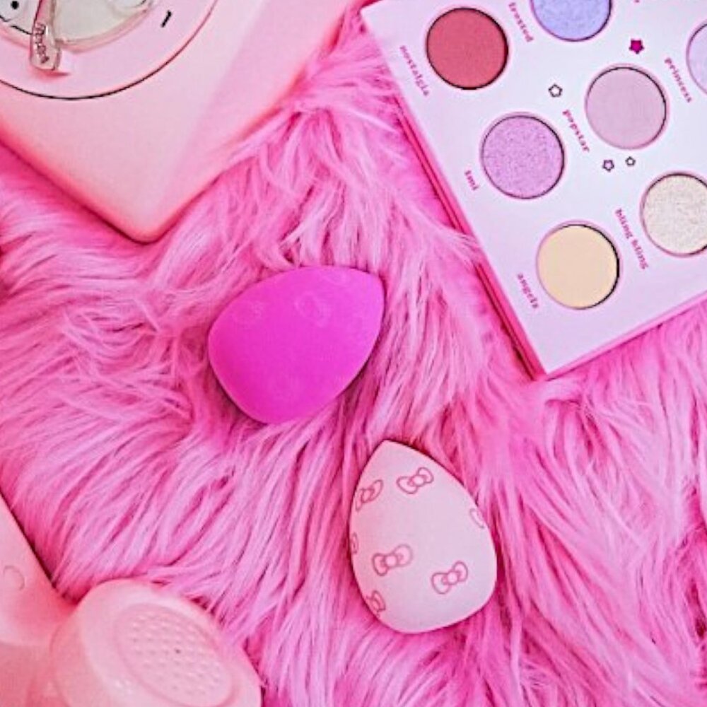 The Crème Shop x Sanrio Hello Kitty Y2K Premium Plush Blender Duo Makeup Sponges - Picture 8 of 8